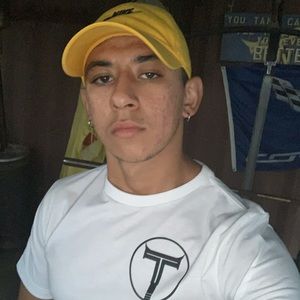 Meet your Posher, Andres